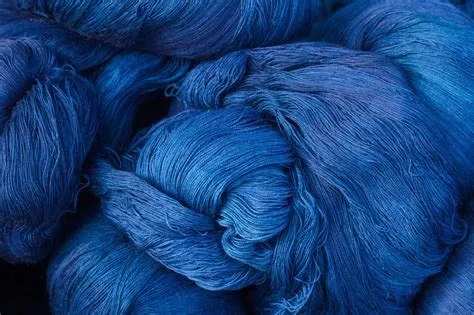 Denim: การทอผ้าที่แข็งแกร่งและการย้อมสีด้วย Indigo ที่ไม่เคยล้าสมัย!